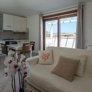 Appartamento Via Alloro 44, Olbia